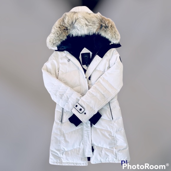 **SOLD** Authentic Canada Goose Black Label Lorette Parka - Picture 11 of 15